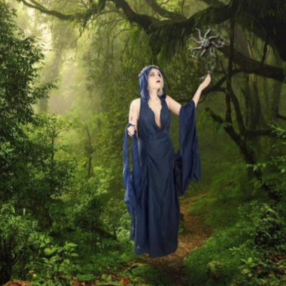 Hand sewn cosplay Skyrim - Picture 2 of 3